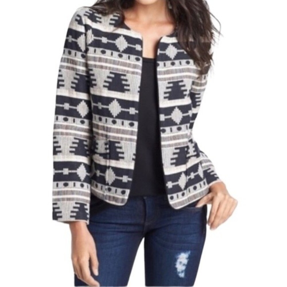 Patterned Black and White Blazer